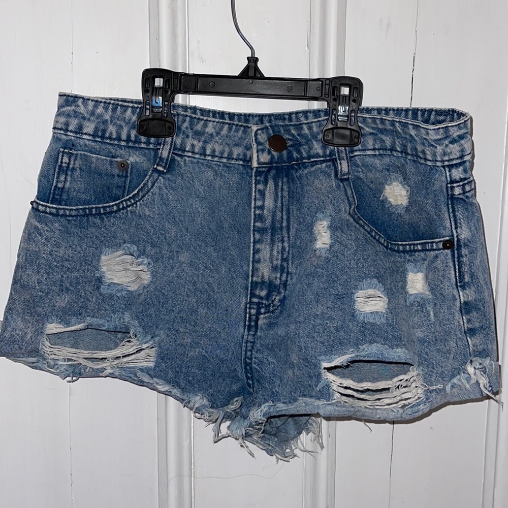 Distressed shorts